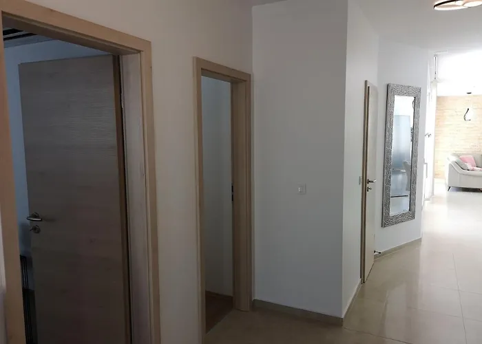 La Du Soleil Villa *